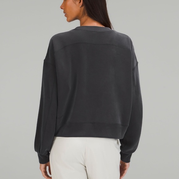 Softstreme Perfectly Oversized Cropped Crew in size SMALL - Picture 2 of 3